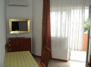 Apartments Dugonjić