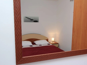 Luna Apartments