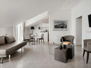 Montenapoleone Suites