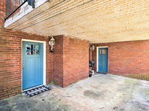 Decatur Apartment w/ Tennis Court ~ 11 Mi to ATL