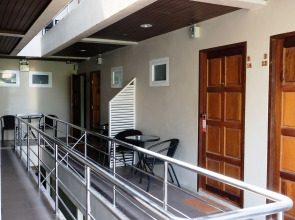 Chilli Hotel & Restaurant