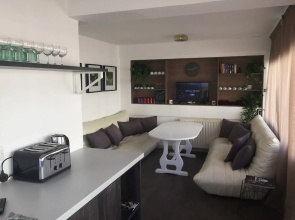 Pasithea Hostel