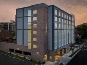 Fairfield Inn & Suites by Marriott Nashville near Vanderbilt