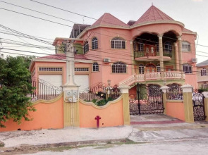 rush bond villa