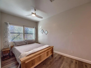 River Cliff Retreat CL 954