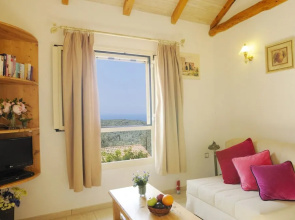 Joanna s House in Kourteika