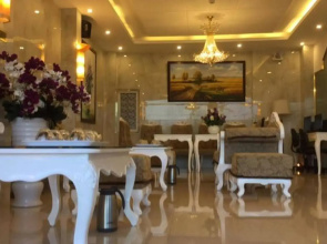 Tulip Hotel 2