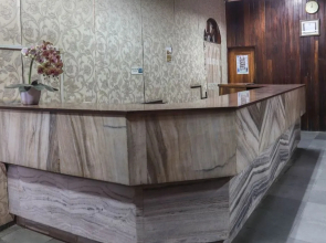 SPOT ON 49477 Hotel Galaxy