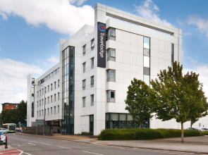 Travelodge Cardiff Atlantic Wharf Hotel