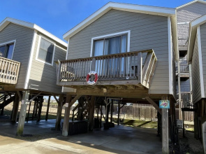 35 Sea Seitz 1 Bedroom Condo by RedAwning