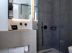 The Alex Monte Kastella