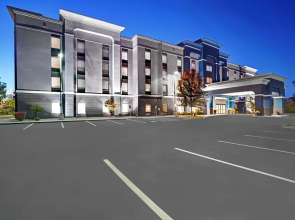 Hampton Inn & Suites Syracuse Erie Blvd I 690