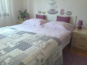 Apartment near centar for 2+1 at Pula, with garden and free parking