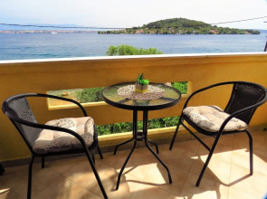 Apartment for 4 Persons, by the sea and With Beautiful View