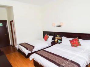Hengqiang Business Hotel