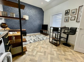 The Gallery at Warrenfield House (Adults Only)