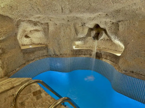 Отель Şah Saray Cave Suites Halal
