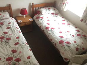 3 bed Detached Sound Healing Retreat Bungalow