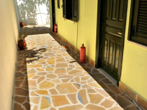 Vliho Bay suites&apartments