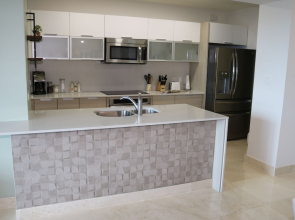 12H Spacious 1-bedroom in Oceanfront Resort