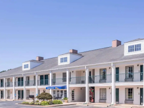 Baymont Inn & Suites Duncan/Spartanburg