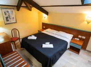 Hotel Center 2