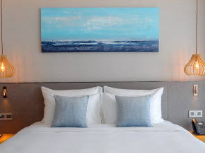 Prince Hotel Da Nang (Formerly Sel de Mer Hotel & Suites)