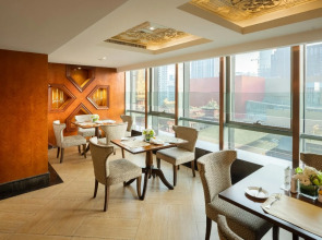 Paramount Gallery Hotel