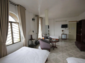 Binh Yen Hotel