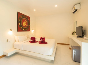 Crystal Bay Yacht Club