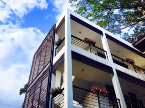 296 The Radtanaiya Residence