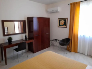 Siracusa Breakfast & Rooms