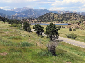 Kiowa Home - Gorgeous Townhome With Amazing Mountain Views 3 Bedroom Townhouse