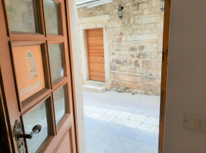 Rooms & Apartments Villa Town Gate