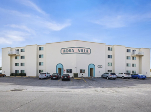 Aqua Villa 302