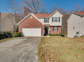 Modern College Park Home: 13 Mi to Dtwn Atlanta!