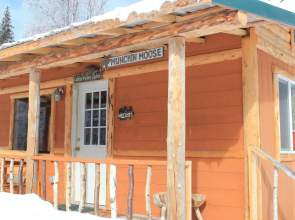 Meandering Moose Lodging