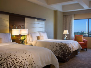 Renaissance Orlando at SeaWorld