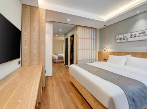 Happy Dragon Saga Hotel Beijing TianAnMen Forbidden City