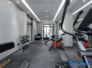 Mehood Ezzi Hotel