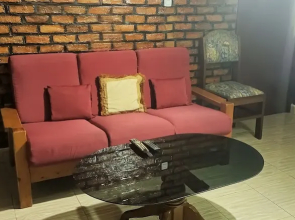 Charming 2-bed House in Kigali