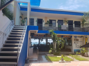 Mango's Beachfront Resort