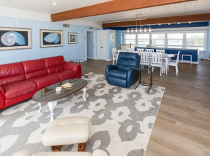 Ocean Commotion - 7 Br Home