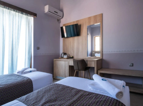 Cyrenia Guesthouse