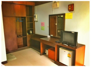 Tharadol Resort