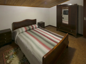 Lobos Rustic House I