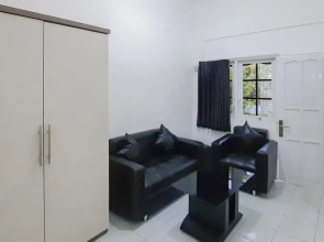 RedDoorz near Universitas Palangkaraya 3