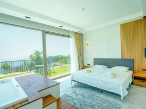 Earth 7 - PLANET LUXURY VILLAS