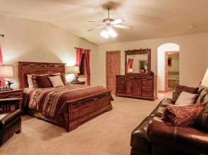 Elk Lodge 5 Bedroom Holiday Home by Winter Park Lodging Company