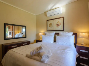 San Lameer Villa Rentals One Bedroom Standard 10425